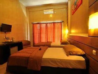 Denays House Hotel Jimbaran  3*, Jimbaran (Bali)