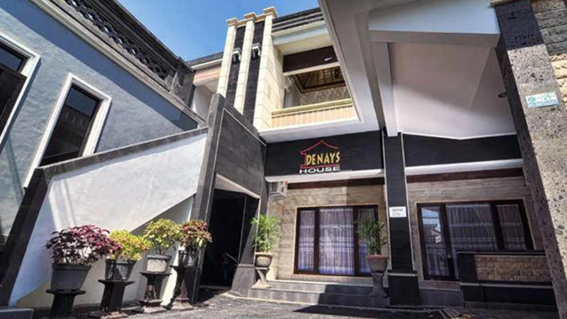 Denays House Hotel Jimbaran  3*, Jimbaran (Bali) Indonesia